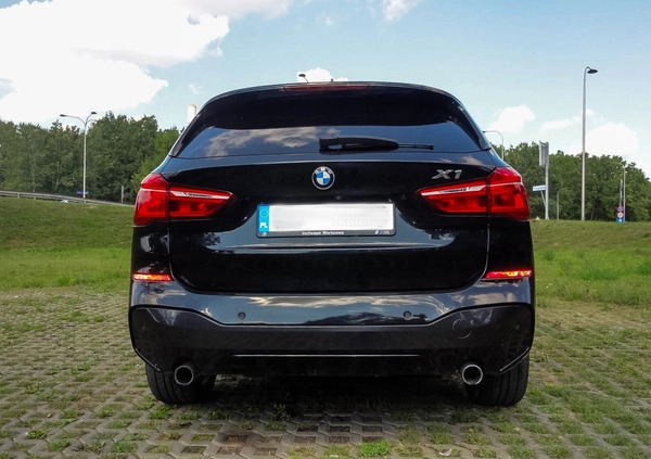 BMW X1 cena 88500 przebieg: 88500, rok produkcji 2017 z Warszawa małe 211